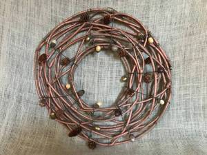 lot 3008 image: 18 Grapevine Wreath