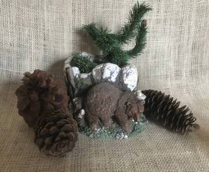 lot 3028 image: Black Bear Candle Holder