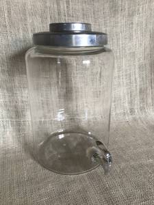 lot 3033 image: Glass Beverage Dispenser