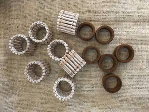 lot 3034 image: Napkin Ring Holders