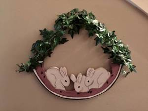 lot 3050 image: Wood Bunny Watermelon wreath