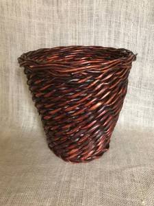 lot 3066 image: Wicker baskettrash bin
