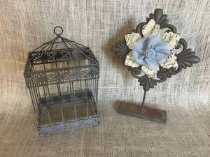 lot 3073 image: Shelf Decor Items (Birdcage, etc.)