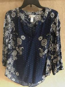 lot 3081 image: Christopher Banks Blue Tunic Top