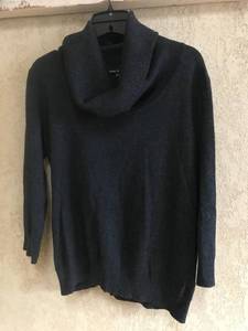 lot 3086 image: Cable and Gauge Turtleneck Sweater