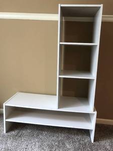 lot 3107 image: Cube and Shoe Storage Shelves