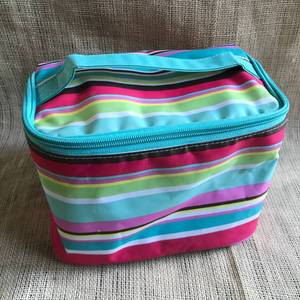 lot 1029 image: Insulated coolerlunch bag