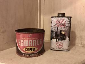 lot 1049 image: Rustic Collectible Tins