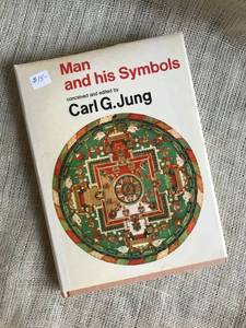 lot 1098 image: Man and His Symbols Carl G. Jung