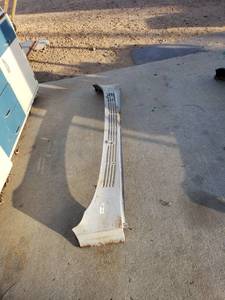 lot 3010 image: 1972 OEM Chevrolet Pickup Cowl Vent