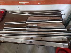 lot 3056 image: 1970 Chevrolet OEM Monte Carlo Trim Parts