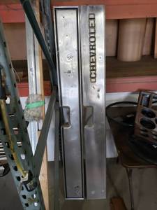 lot 3065 image: 2 Chevrolet Aluminium Tailgate Inserts