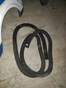 lot 3124 image: black exhaust tube