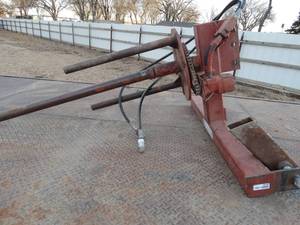 lot 3141 image: 3 point articulating hay spear