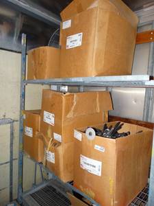 lot 3145 image: LARGE lot of 11 polymer gyptec fasteners