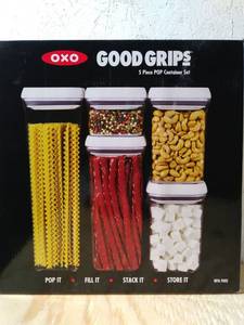 lot 6173 image: OXO 5-Piece Pop Container Set