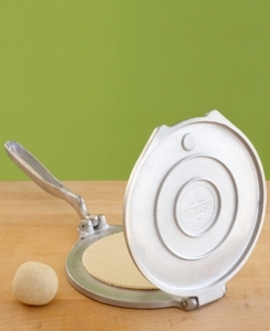 lot 6206 image: Cook Ware Tortilla Press