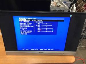 lot 5304 image: Sharp 20 Liquid Crystal TV