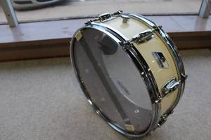 lot 2885 image: Ludwig Snare Drum with Evans Head