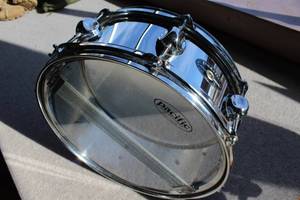 lot 2886 image: Pacific Snare Drum with Remo Head