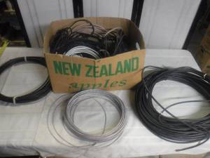 lot 8933 image: box of misc wire