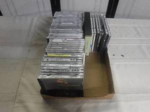 lot 8955 image: Box full of music CDS
