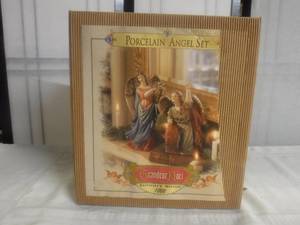 lot 12504 image: Porcelain  Angel set