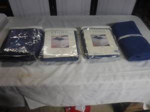 lot 12509 image: Table cloth lot