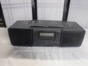 lot 12531 image: Sony Mega bass cassette and CD player stereo system