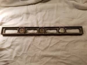 lot 19176 image: Vintage Metal Port Austin Level