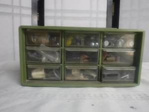 lot 12553 image: Storage bin full