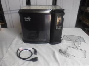 lot 12554 image: Butterball electric Turkey fryer