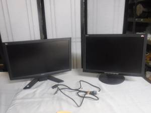 lot 12555 image: 2 computer monitors