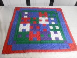 lot 12592 image: Quilted Lap pad, throw blanket