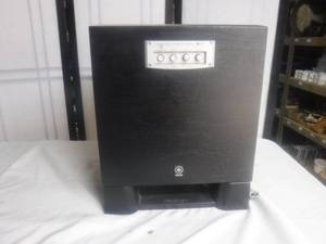 lot 12602 image: Yamaha home theater subwoofer