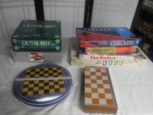 lot 12673 image: Family Game Lot