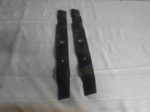 lot 12676 image: Pair of Used Lawnmower Blades
