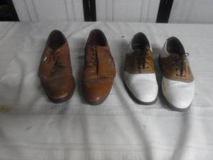 lot 12684 image: Two Pairs of Mens Golf Cleats