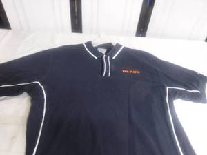 lot 12708 image: Reebok XL Chicago Bears Shirt