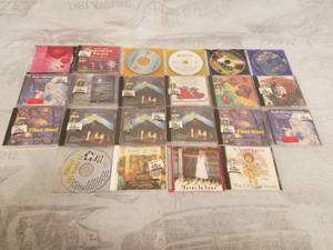 lot 11461 image: Large CD Lot #4