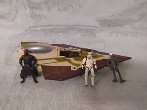 lot 11496 image: Star Wars Figures and Toy Ship