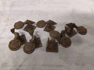 lot 11529 image: Antique Curtain Brackets Lot of 7