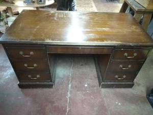 lot 11552 image: Vintage Wooden Desk
