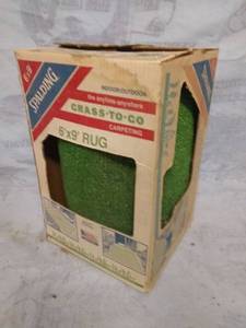 lot 11582 image: 6 x 9 IndoorOutdoor Astro Turf Rug