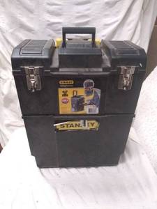 lot 11606 image: Stanley Rolling Workshop Toolbox with Contents