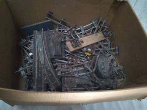 lot 11625 image: Vintage Model Railroad Track and Parts