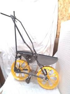 lot 11629 image: Rolling Seed Planter