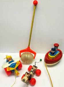 lot 97 image: Lot of 4 Vintage Pull Toys