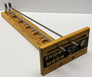 lot 105 image: 1950s Drueke Vintage Shoot The Moon Game