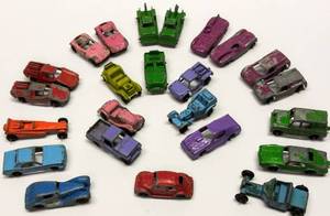 lot 113 image: Vintage Lot of 24 Tootsie Toy Die Cast Metal Cars